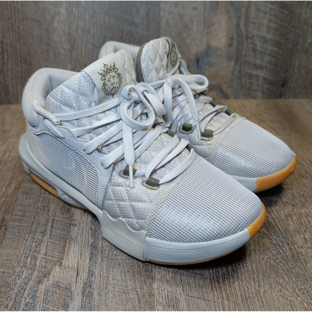 Nike LeBron Witness VIII Gray Gum Mesh Men's Size 9 Basketball Athletic Sneaker